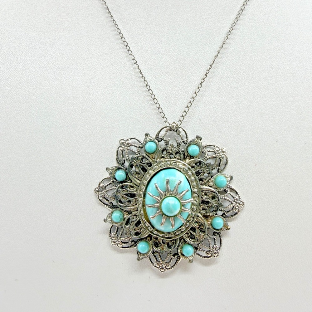 Vintage Silver Tone Faux Larimar Sunburst Pendant Necklace Bohemian Retro Teal